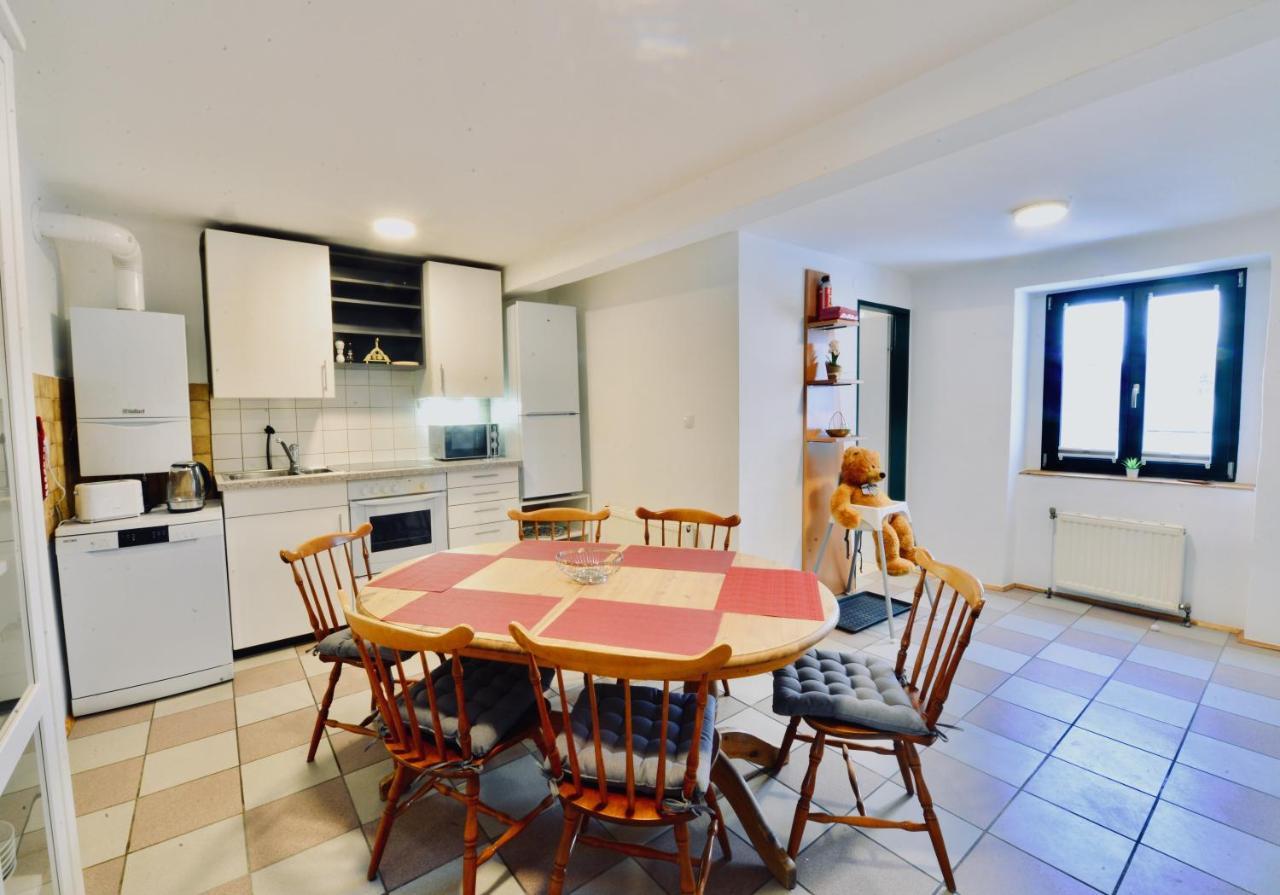 Charming Attic Apartment Near Messe Wien And Center ภายนอก รูปภาพ