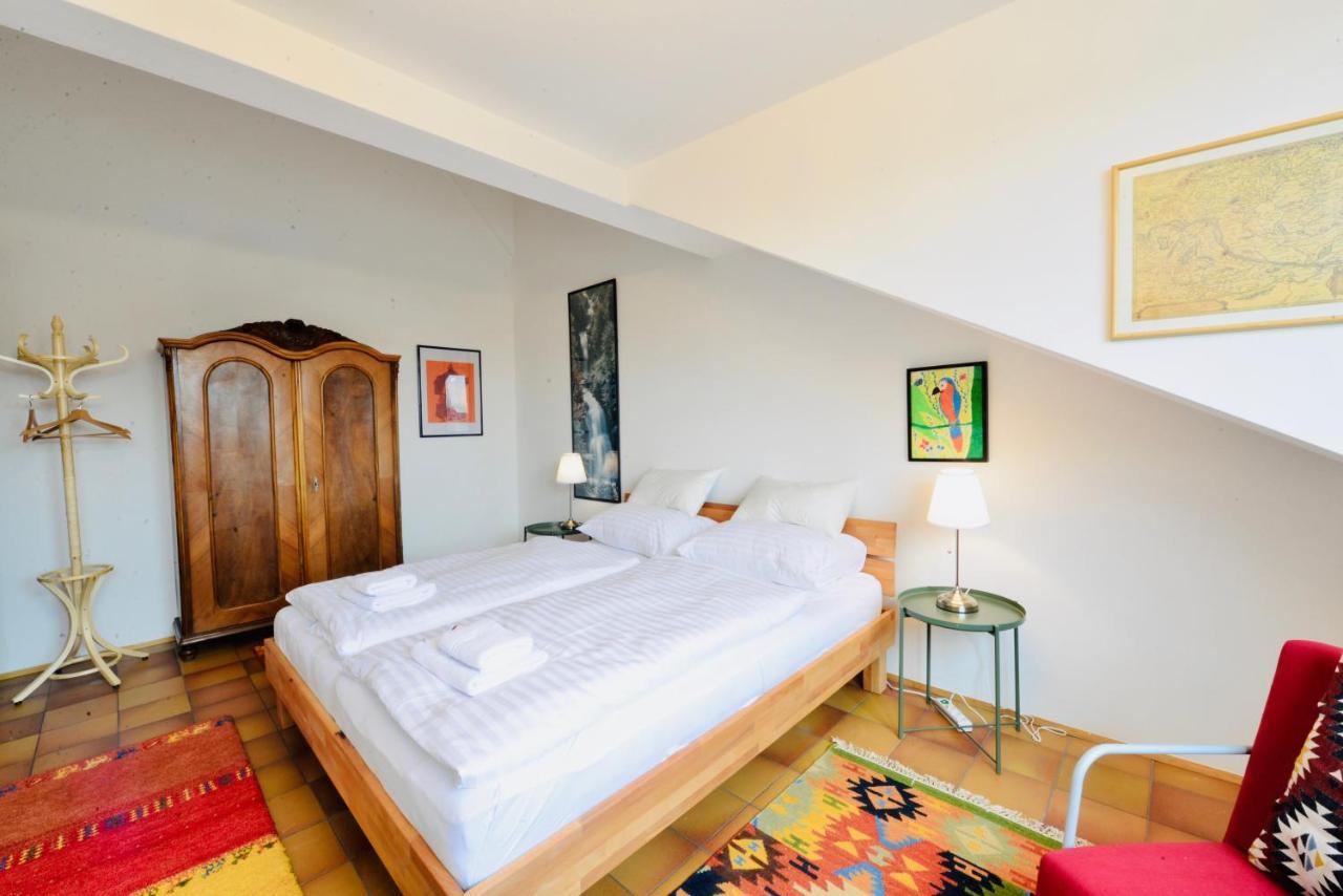 Charming Attic Apartment Near Messe Wien And Center ภายนอก รูปภาพ